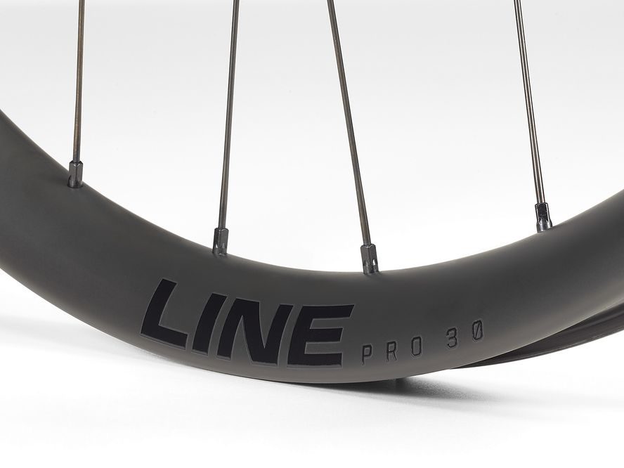 Zapletené kolo 29" Bontrager Line Pro 30 Boost