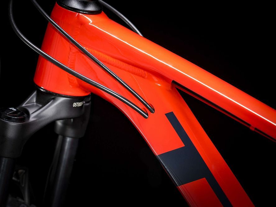 Trek X-Caliber 7 (červená) 2020