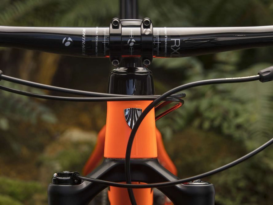 Trek Procaliber 9.8 SL (černá) 2019 TESTBIKE