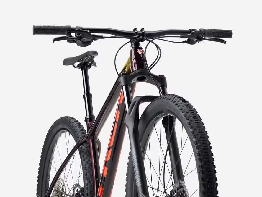 Trek Procaliber 6 (Red Serpentine)