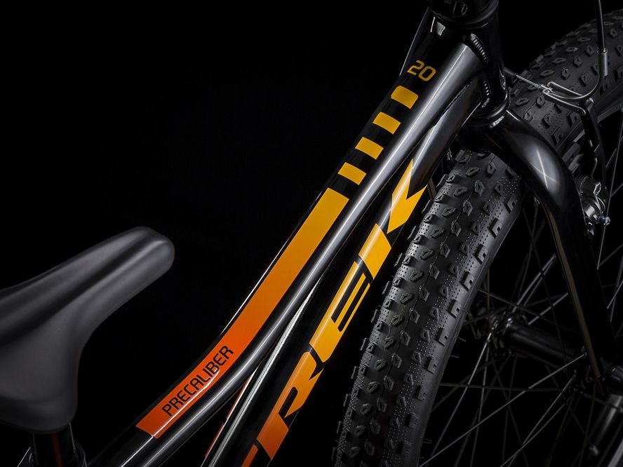 Trek Precaliber 20" (černá) 2020