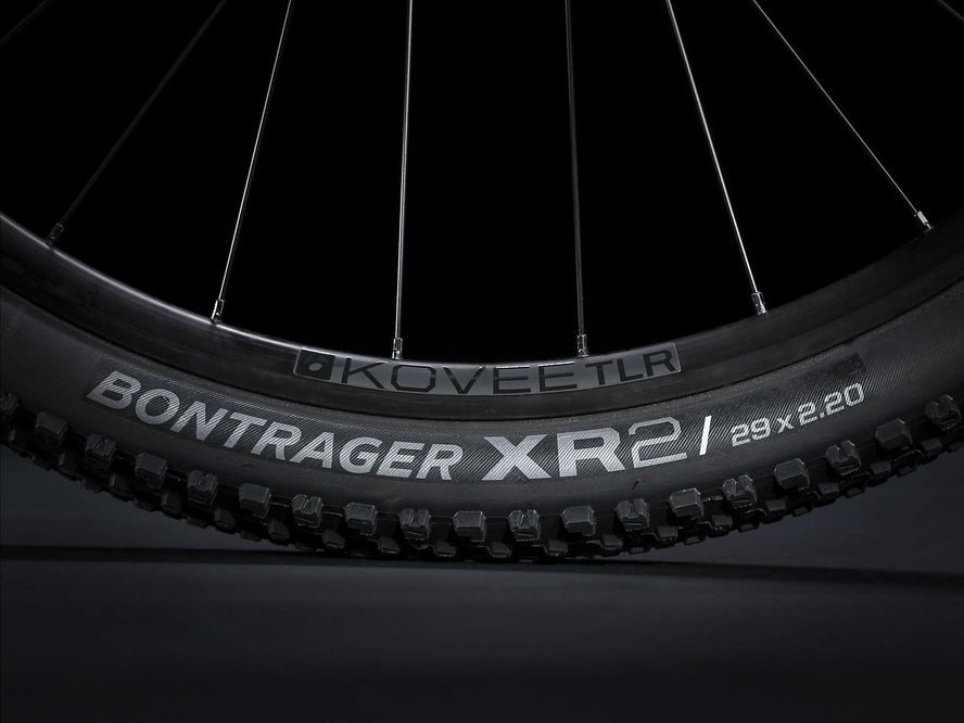 Trek X-Caliber 7 (červená) 2020