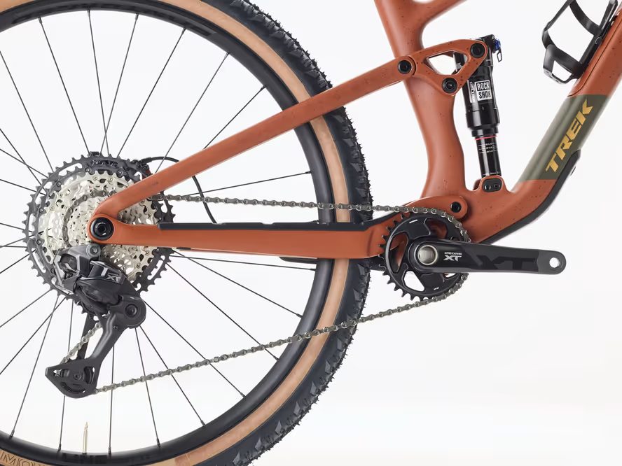 Trek Top Fuel 9.8 XT Di2 Gen 4 (Matte Sedona Red/ Pennyflake)