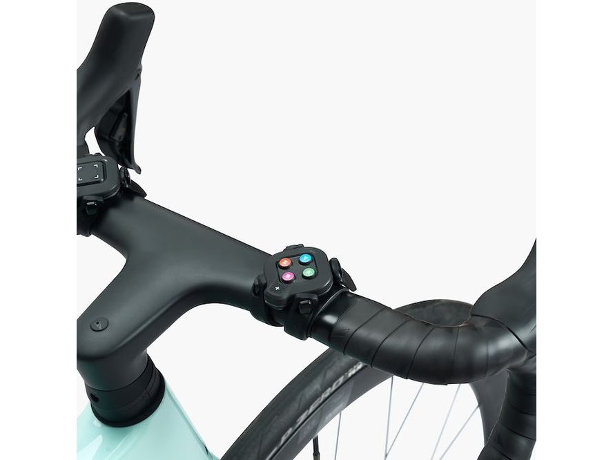 Trenažer Wahoo Kickr CORE 2 Zwift Cog and Click