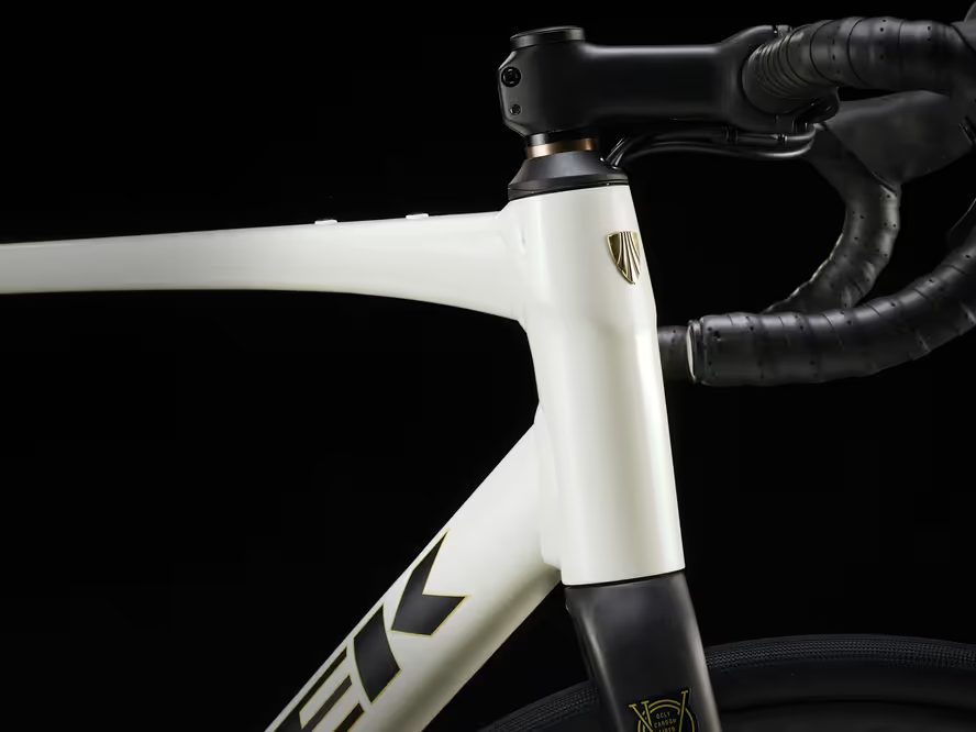 Trek Domane AL 4 (Era White)