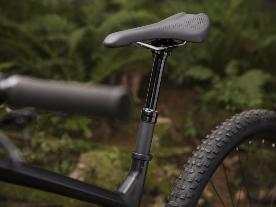 Trek Slash 8 (černá) 2019