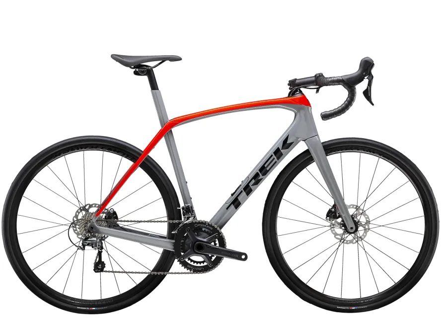 Trek Domane SL 4 (šedá/červená) 2020