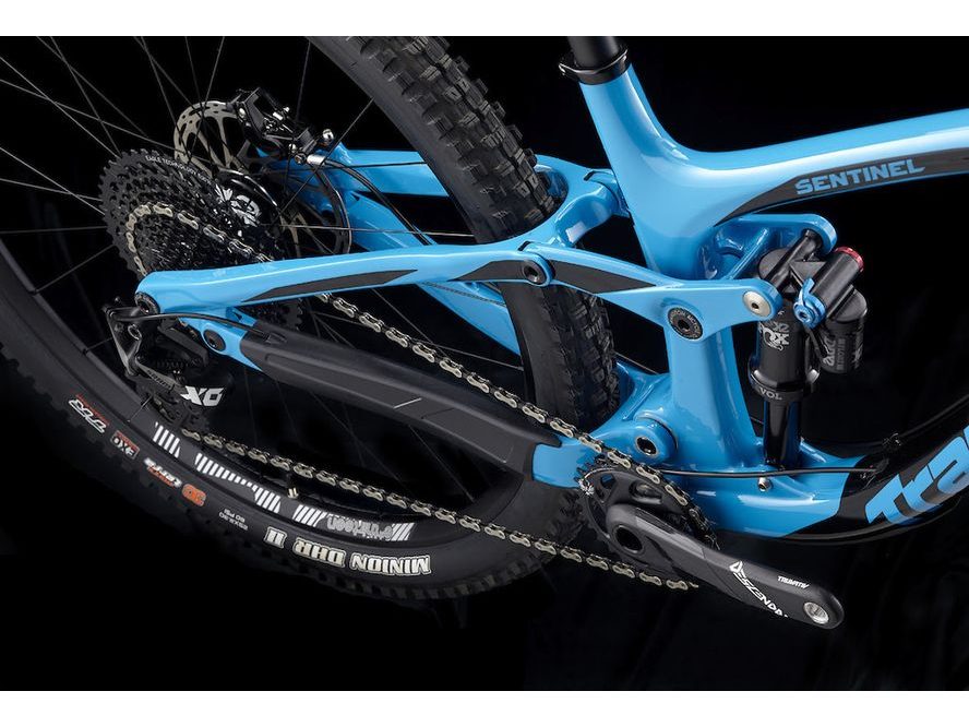 Rám Transition Sentinel Carbon (TR Blue) 2018