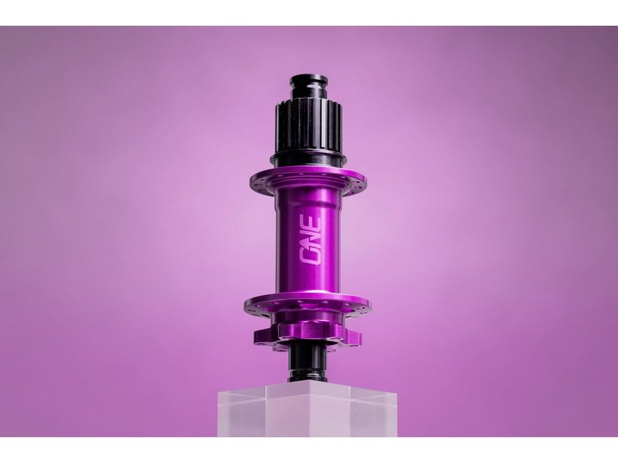 Náboj zadní OneUp BOOST 32 děr