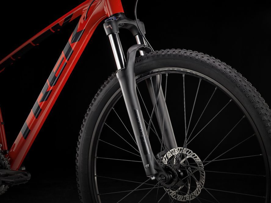 Trek Marlin 6 2021 (Radioactive Red/Trek Black)