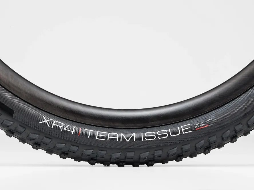 Plášť 29" x 2.6" Bontrager XR4 Team Issue kevlar