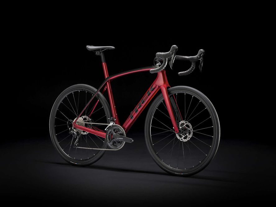 Trek Domane SL 5 (červená/černá) 2021