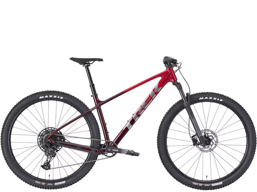 Trek Marlin 7 Gen 3 (Fury Red/Lithium Grey Fade)