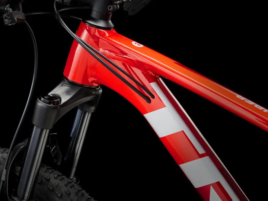 Trek Procaliber 6 (Viper Red/Crimson)