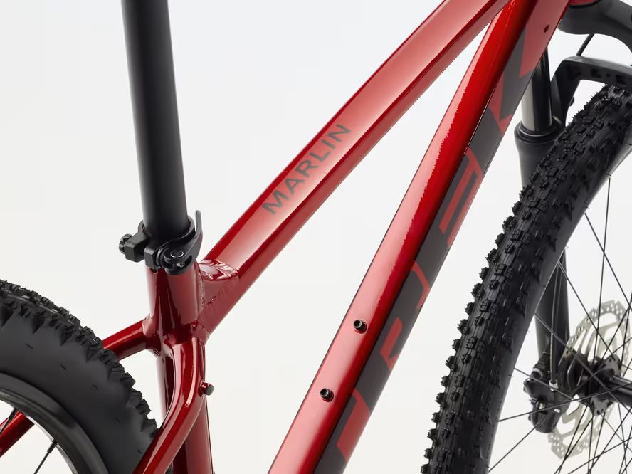 Trek Marlin 5 gen 3 (Fury Red)