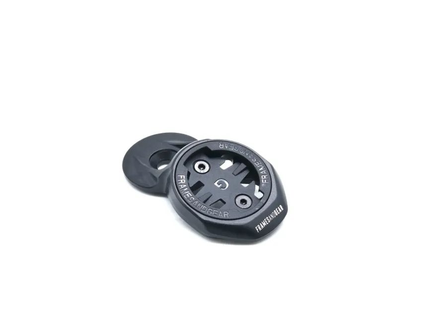 Úchyt Framesandgear Garmin/Wahoo na víčko vidlice (nenastavitelný)