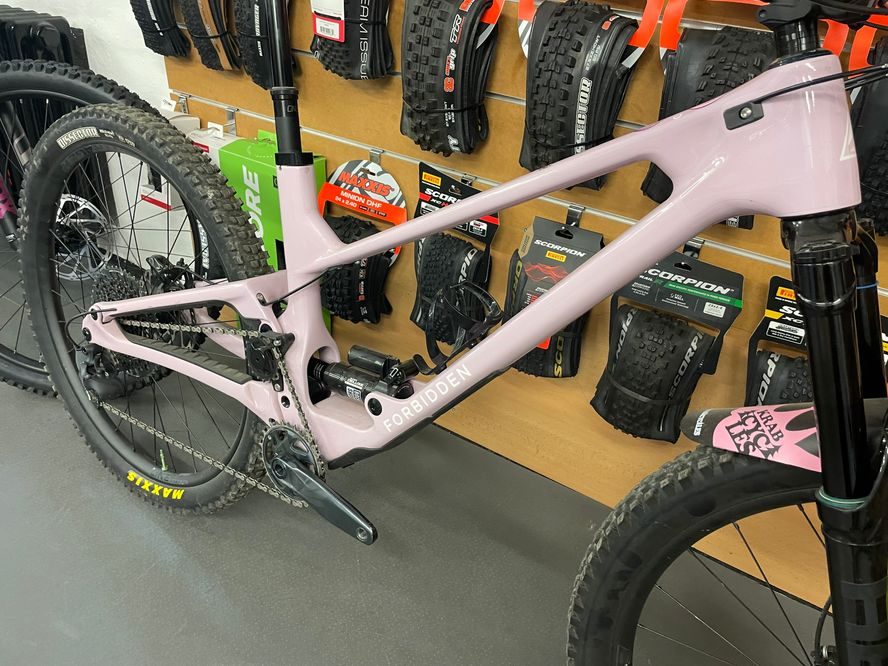 Forbidden Druid V2 (Lilac Summer Daze) TESTBIKE