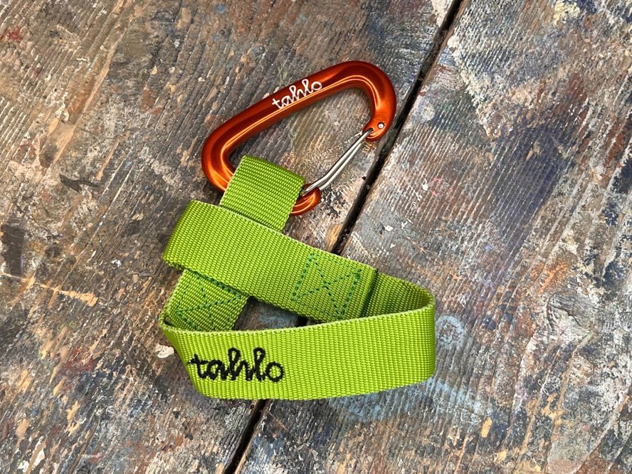 Tahlo Poutko Premium s karabinou