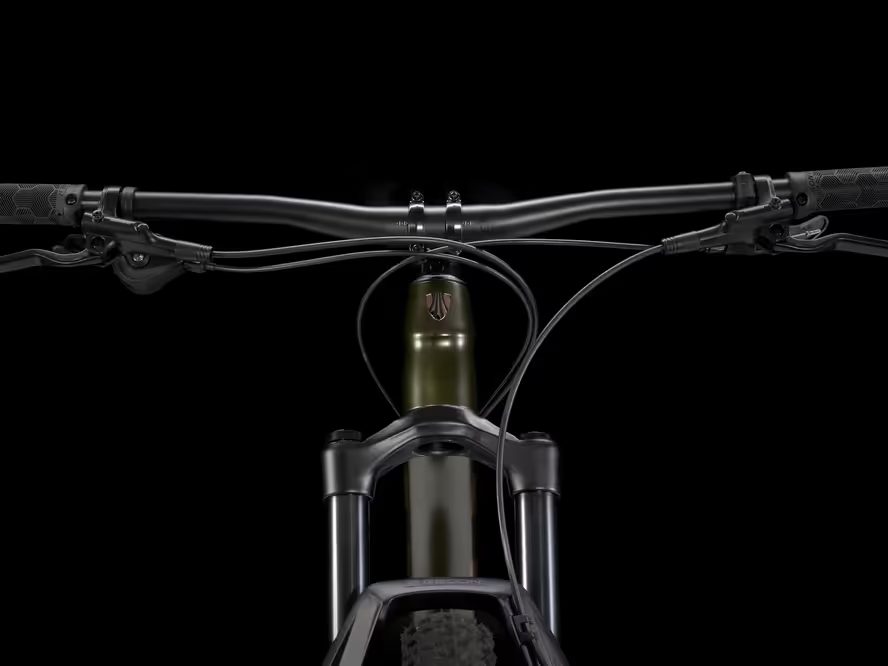 Trek Roscoe 7 (Satin Black Olive)