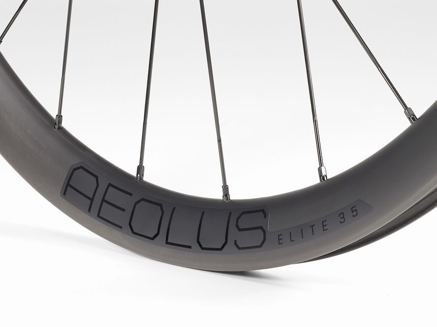 Zapletené kolo silniční Bontrager Aeolus Elite 35 TLR Disc