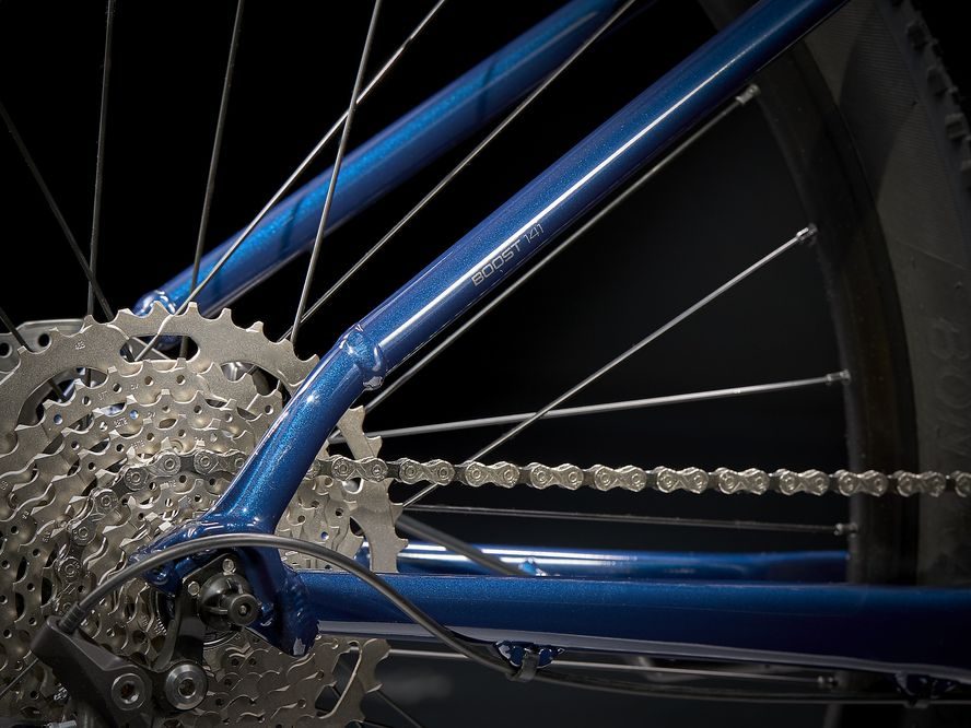 Trek X-Caliber 7 (Mulsanne Blue/Anthracite)
