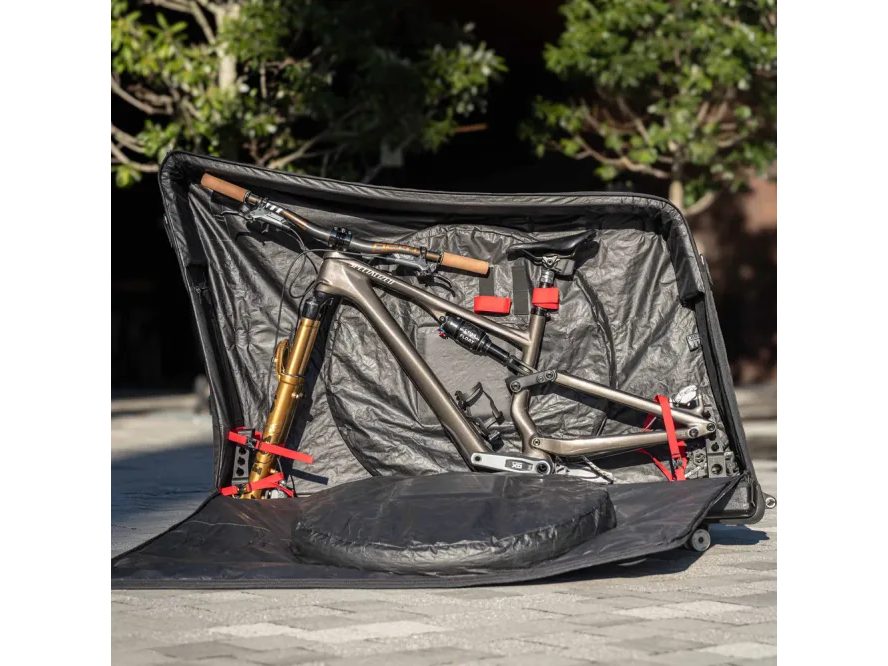 Cestovní kufr EVOC Mountain Bike Bag PRO (černá)