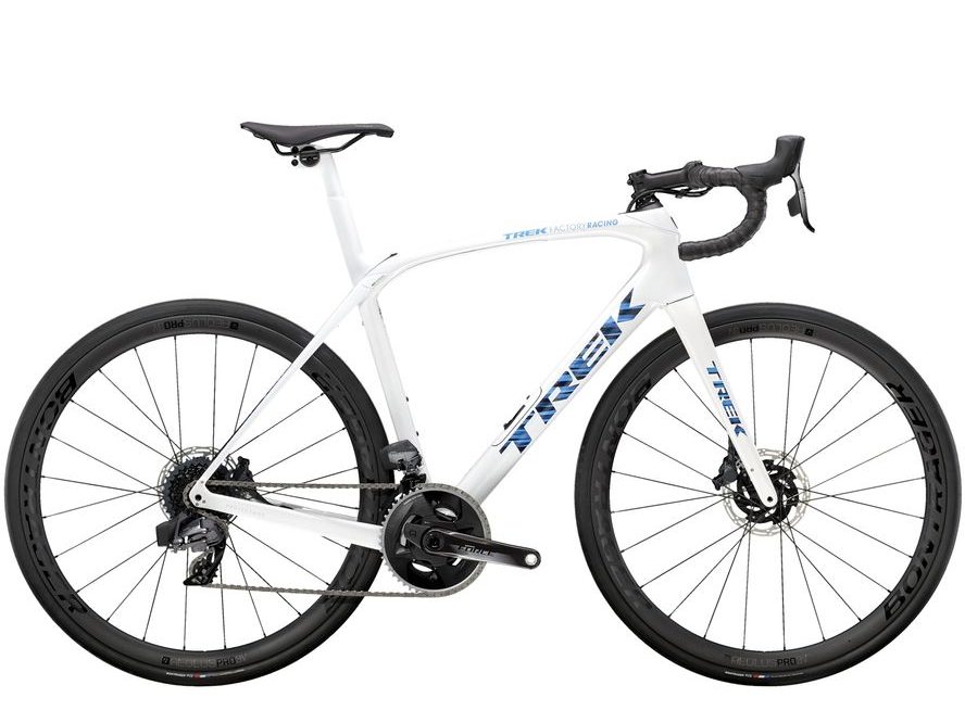 Trek Domane SLR 7 Etap (Trek White/Blue) Test bike