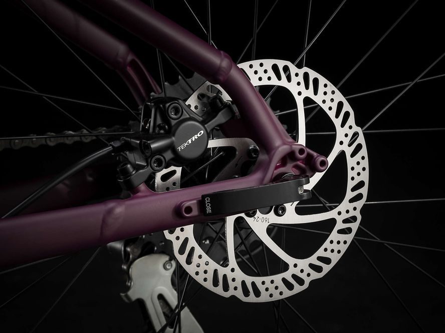 Trek Marlin 6 wsd 2021 (purpurová)