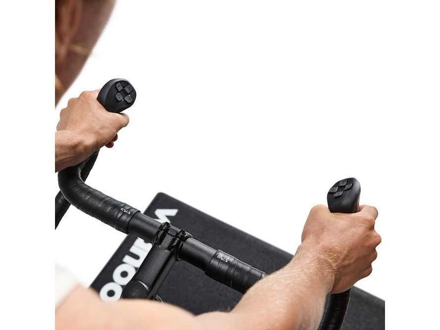 Trenažer Wahoo KICKR Bike PRO