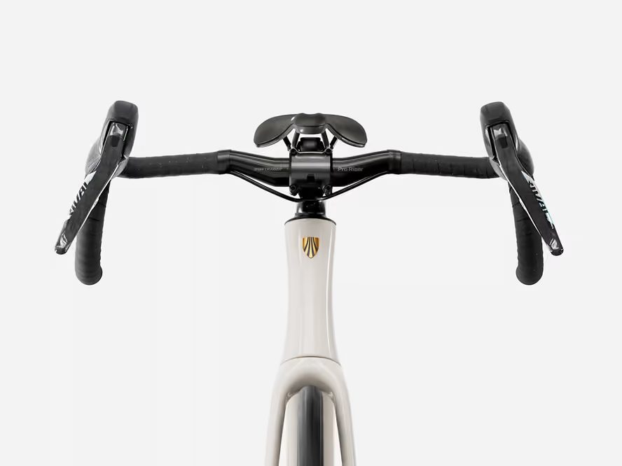 Trek Domane SL 7 AXS 1x Gen 5 (Matte Era White/Deep Smoke)