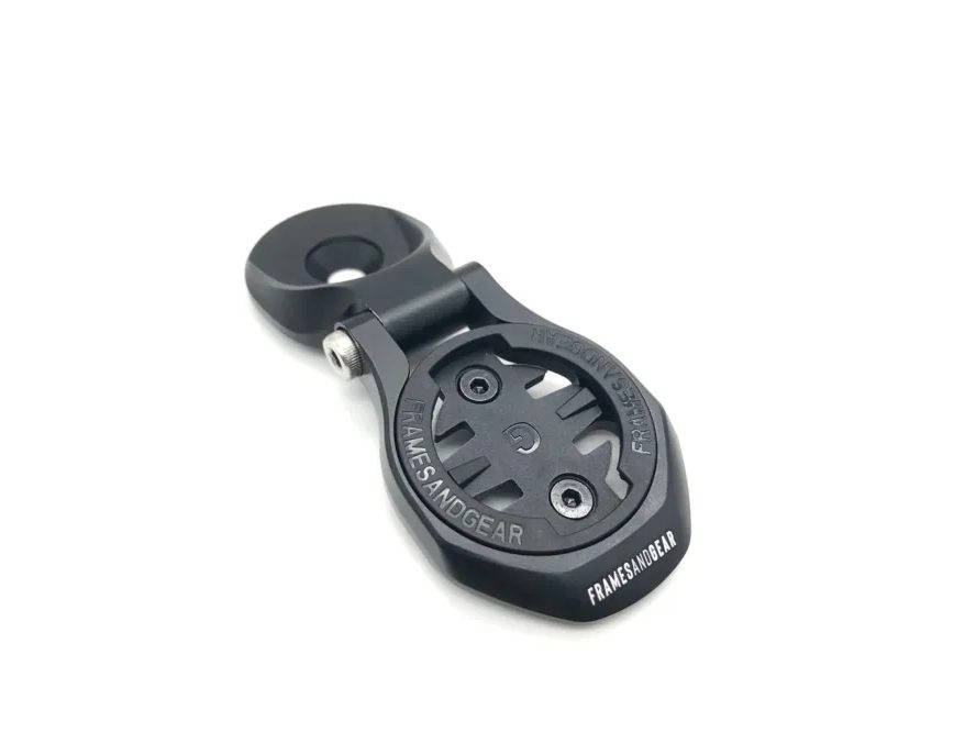 Úchyt Framesandgear Garmin/Wahoo na víčko vidlice (nastavitelný)