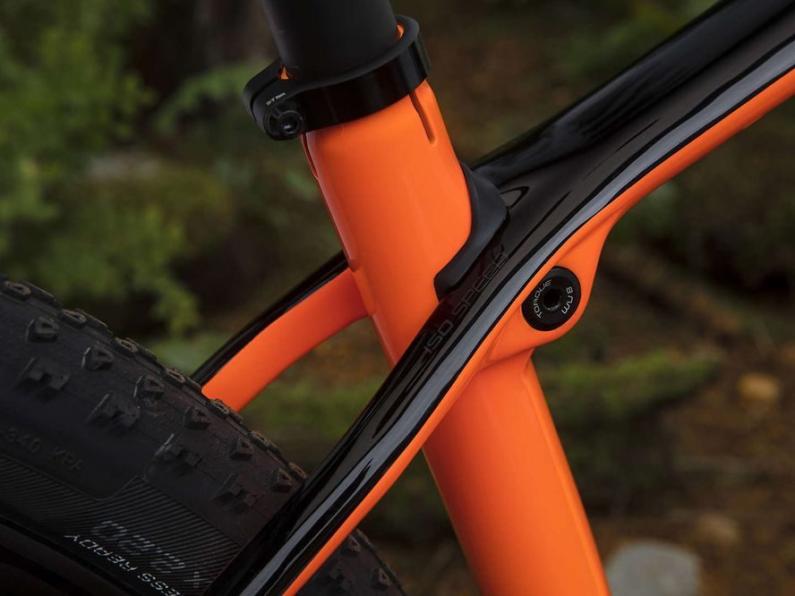 Trek Procaliber 9.9 (oranžová Project One) 2019