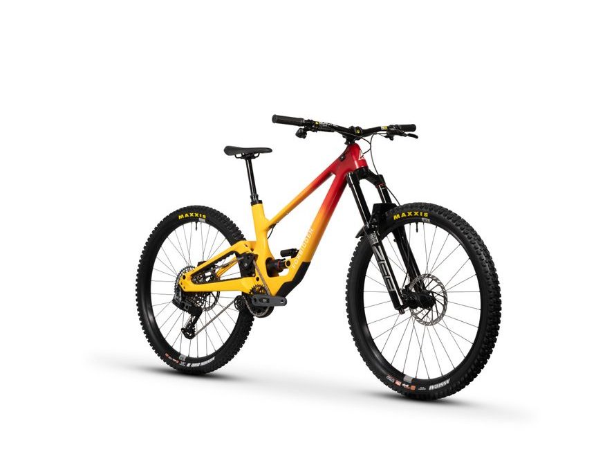 Forbidden Dreadnought V2 S+ (Bloody Sabbath)