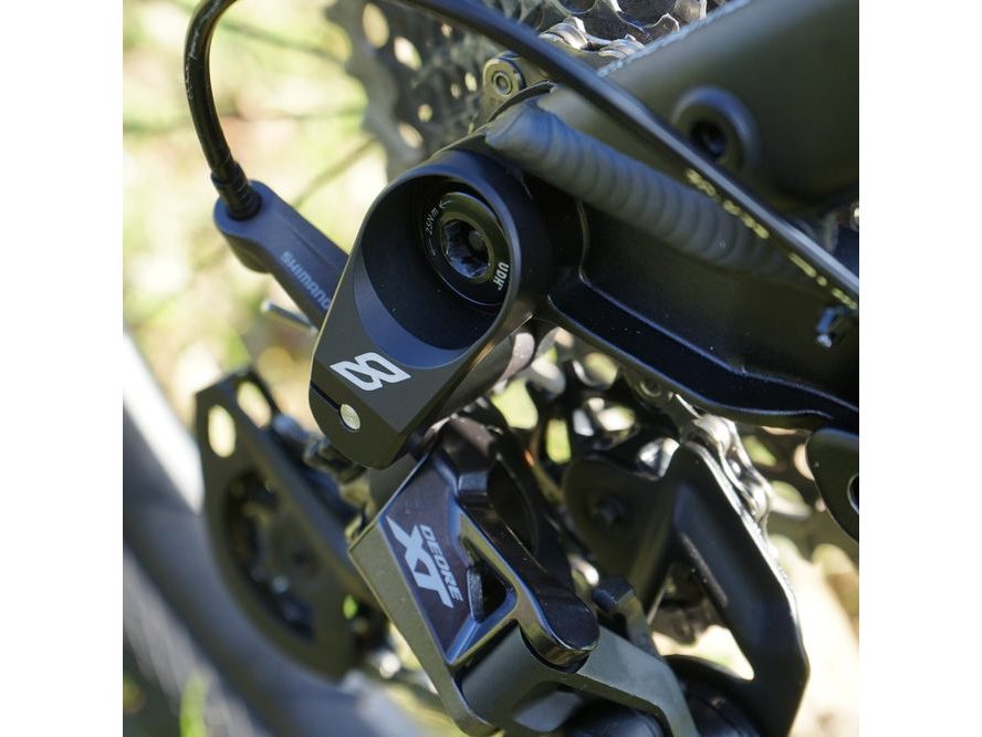 Výztuha patky přehazovačky UDH Eightpins Stiffshifter