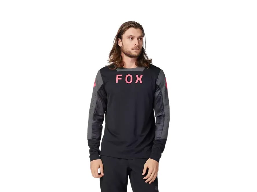 Dres Fox Defend Taunt (černá)