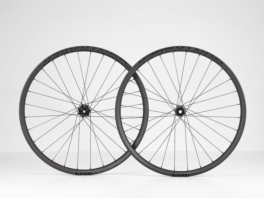 Zapletené kolo 29" Bontrager Line Pro 30 Boost