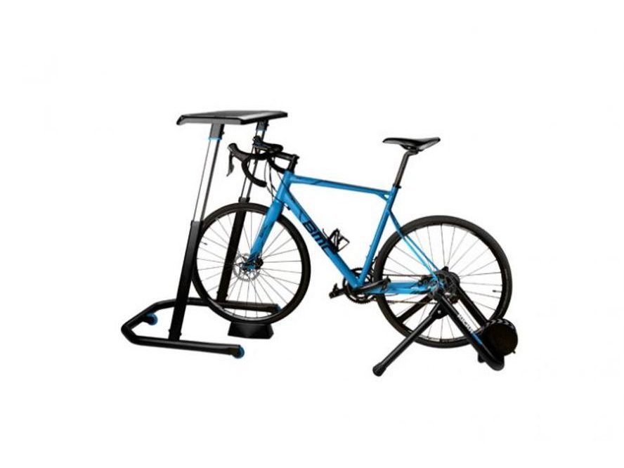 Stůl Wahoo KICKR Cycling Desk
