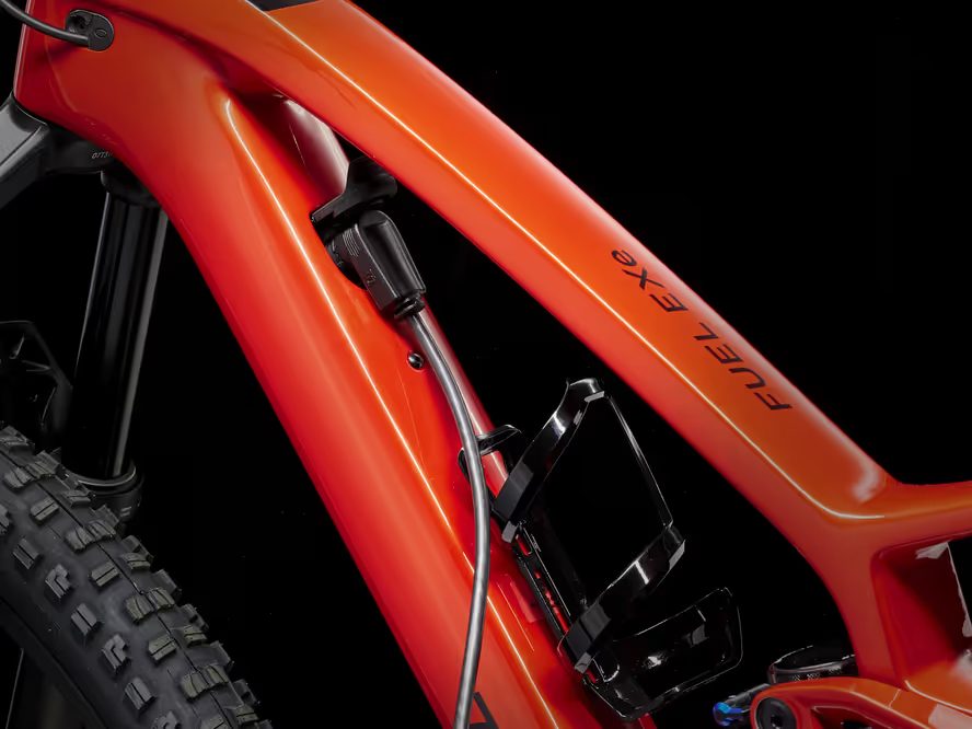 Trek Fuel EXe 9.8 GX AXS T-Type (Lava)