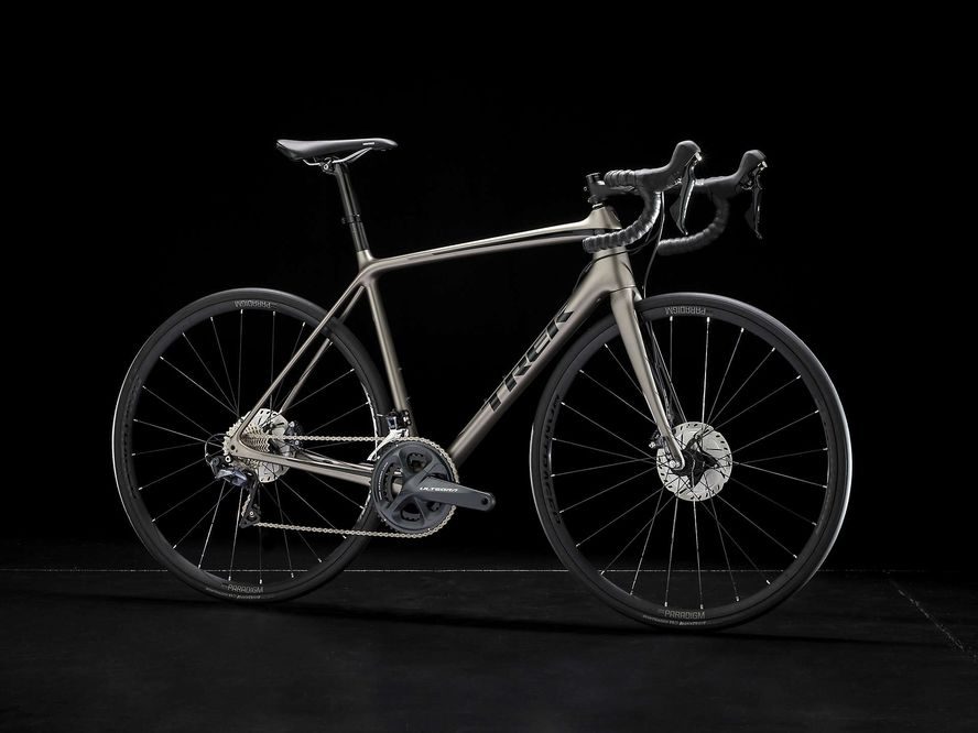 Trek Émonda SL 6 disc (šedá) 2019