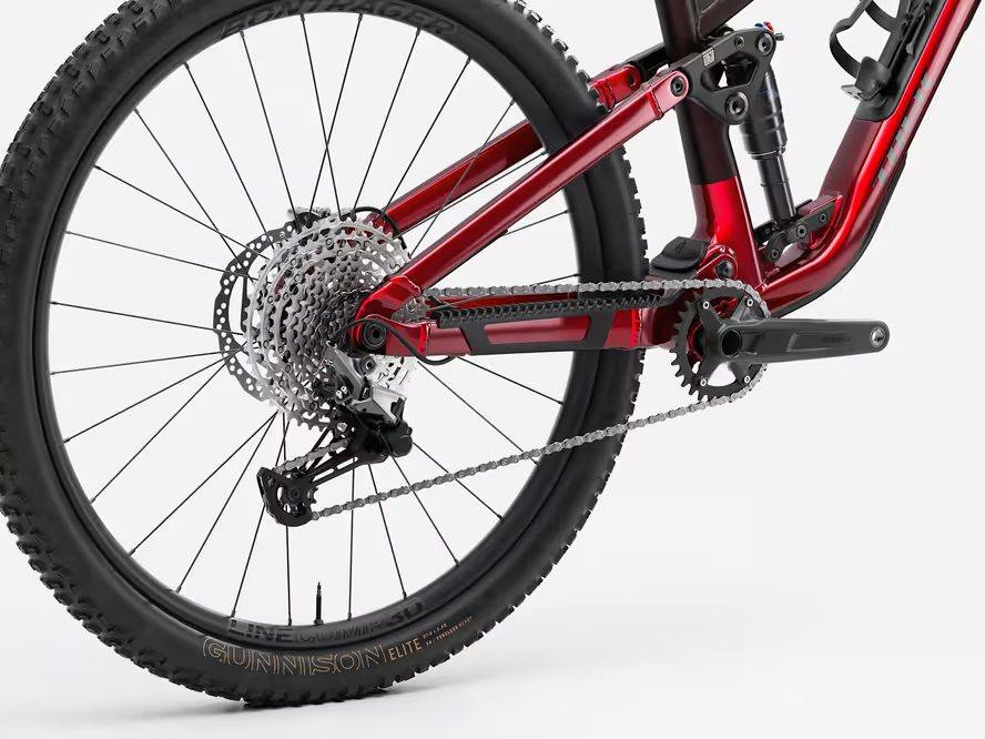 Trek Fuel EX 5 Gen 7 (Gloss Fury Red/Matte Dark Carmine)