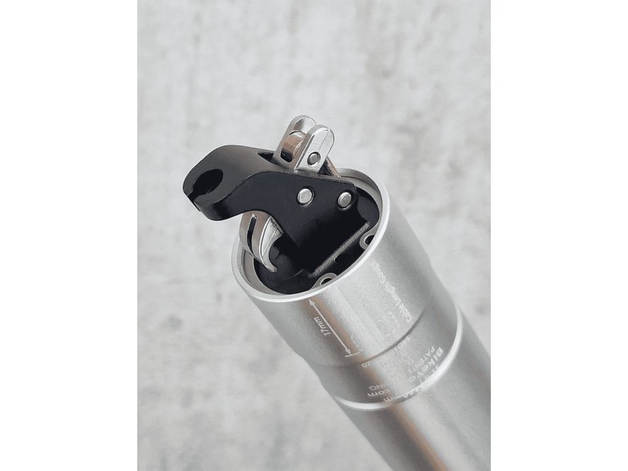 Sedlovka BIKEYOKE REVIVE 3.0 Silver Ltd ↕213mm Ø31.6mm bez páčky