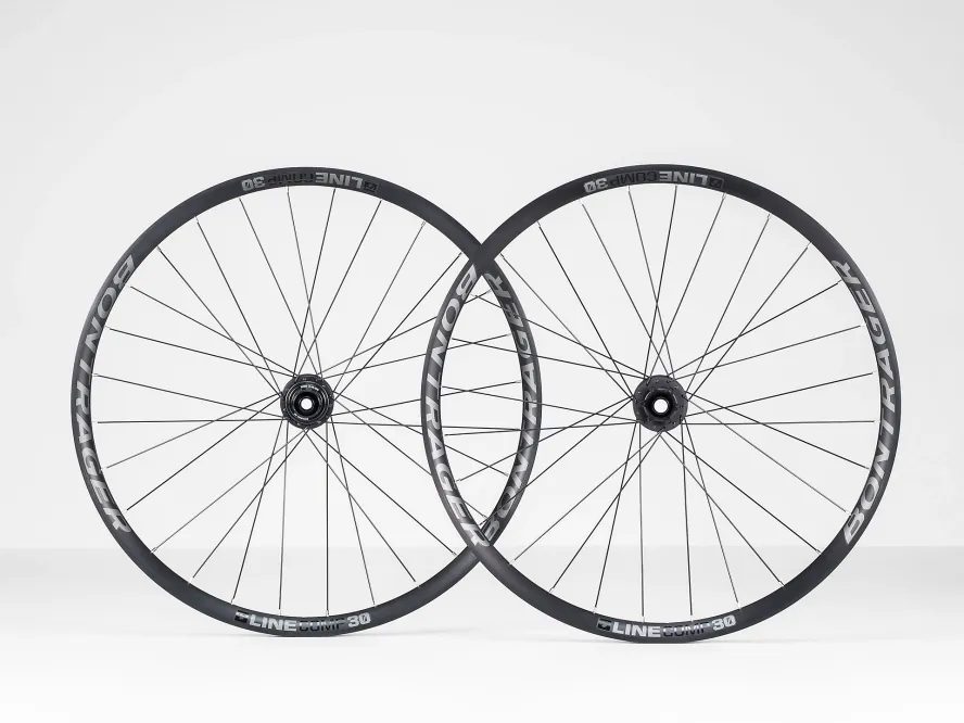 Zapletené kolo 27,5" Bontrager Line comp 30 BOOST zadní