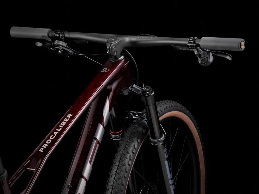 Trek Procaliber 9.7 AXS Gen 3 (Carbon Red Smoke)
