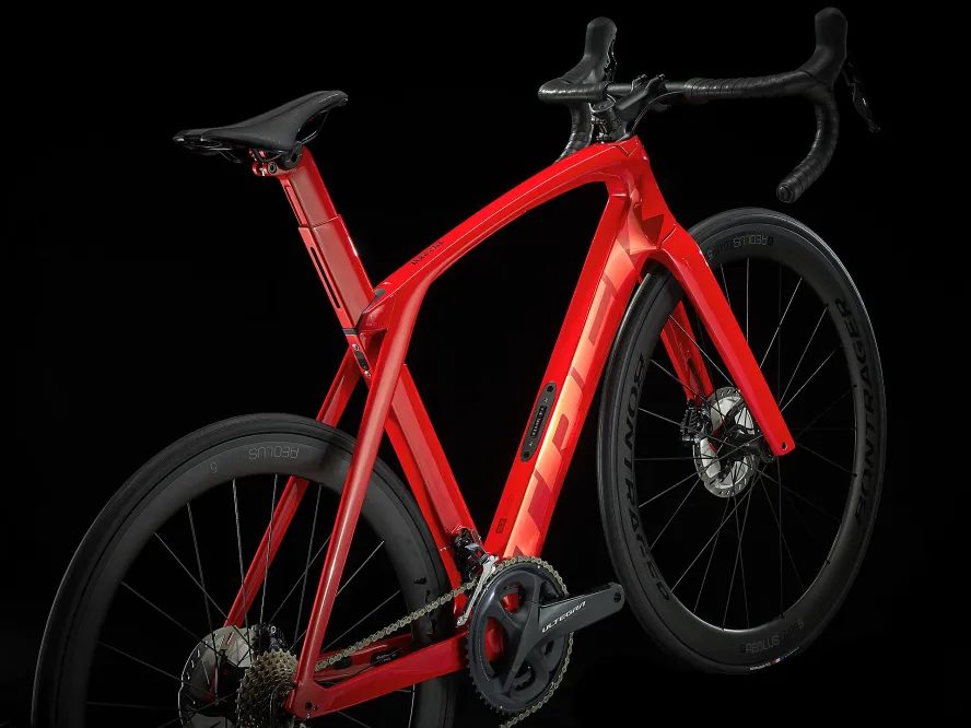 Trek Madone SL 6 (Viper Red)