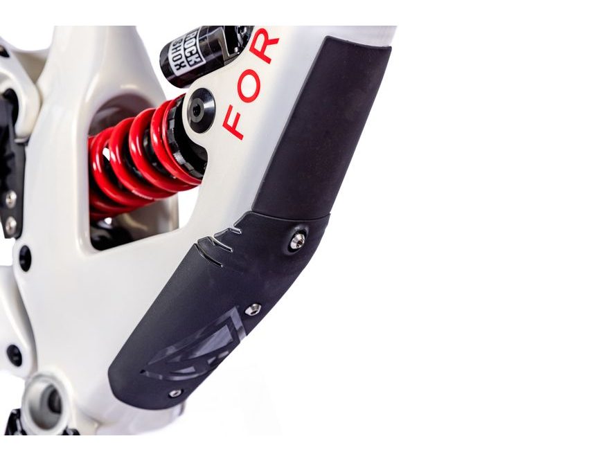 Rám Forbidden Supernought (White Noise)