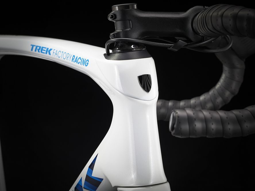 Trek Domane SLR 6 eTap (Trek White/Blue)