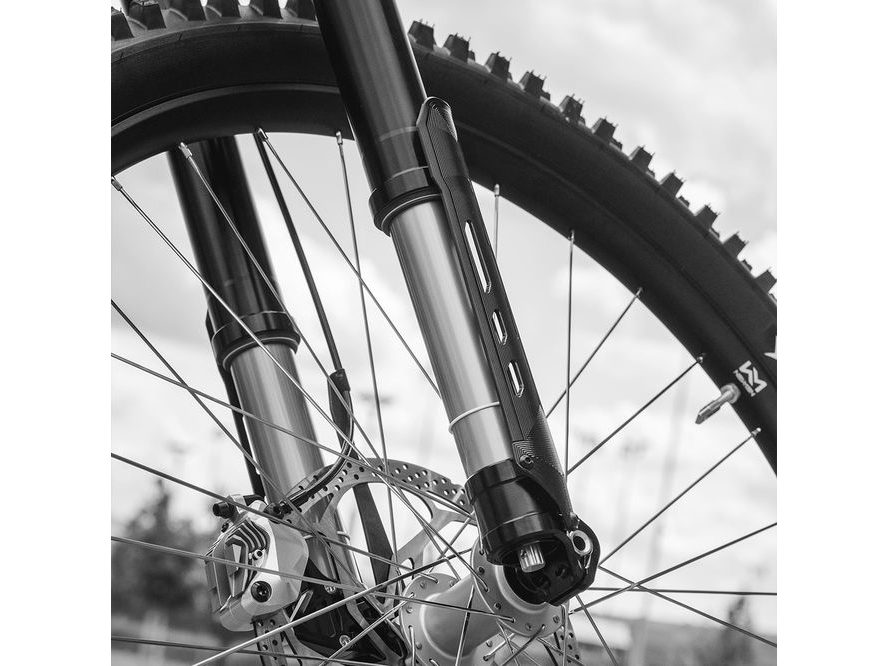 Vidlice Intend Flash 38 160-190mm