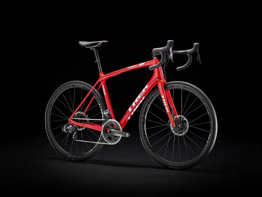 Trek Émonda SLR 7 disc Etap (červená/bílá) P1