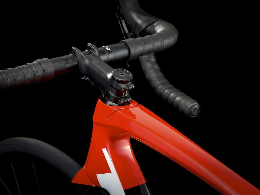 Trek Émonda SL 6 2021 (Trek Black/Radioactive Red)