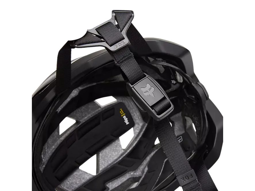 Přilba Fox Speedframe Pro (Matte black)